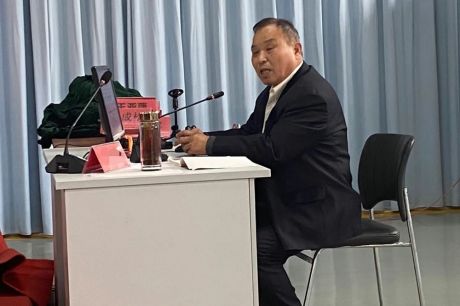 公司举办继电保护培训班聘请专家授课