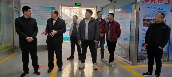 人力资源和社会保障部针对电工、焊工第三方评价活动照片和培训实景照片。