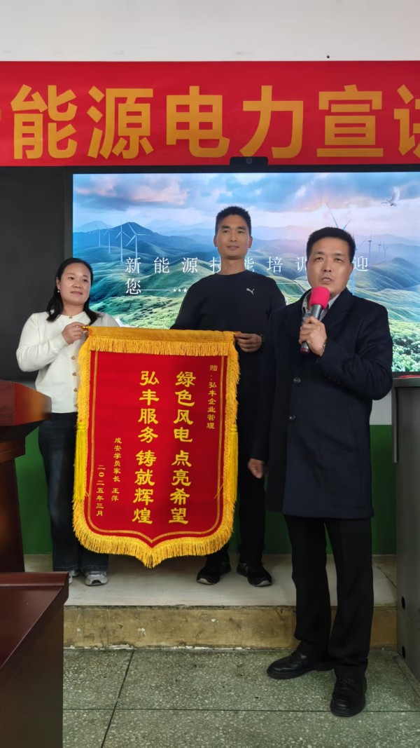 人力资源和社会保障部针对电工、焊工第三方评价活动照片和培训实景照片。