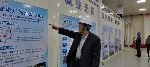 人力资源和社会保障部针对电工、焊工第三方评价活动照片和培训实景照片。
