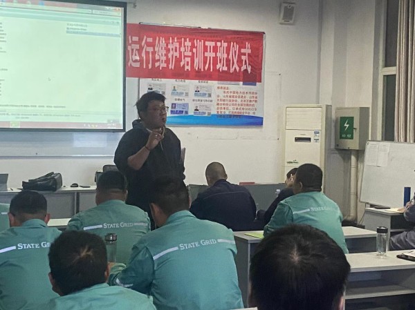 电工焊工技能提升活动招聘照片