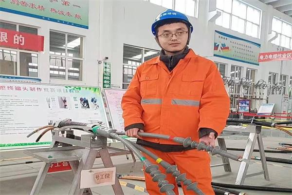 高压电缆头制作培训现场