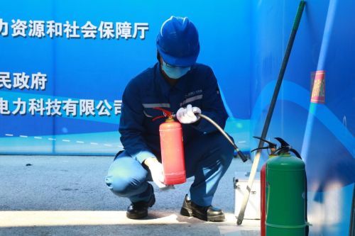 2022年山东省特种作业人员安全技术大比武高压电工比赛在泽能公司举办
