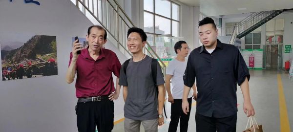 山东万物教育科技有限公司来我公司参观考察