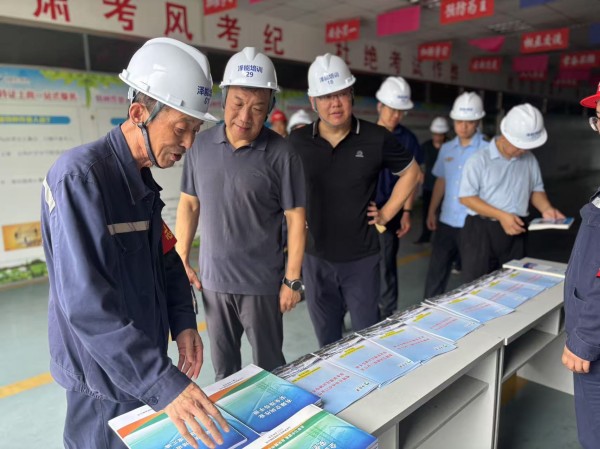 泰安市应急管理局领导调研指导
