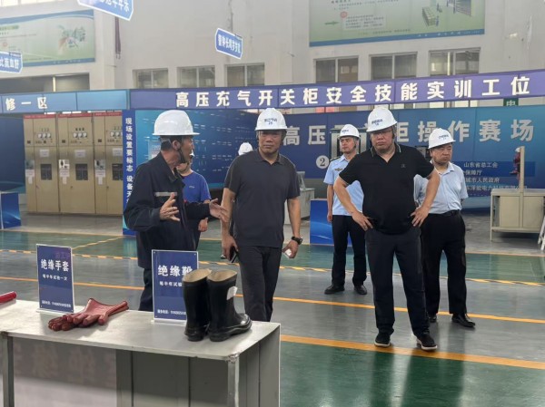泰安市应急管理局领导调研指导