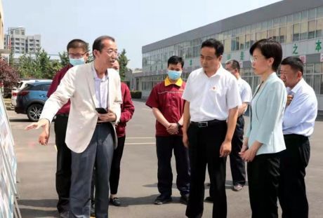 市委副书记、市长张莉到泽能公司专题调研